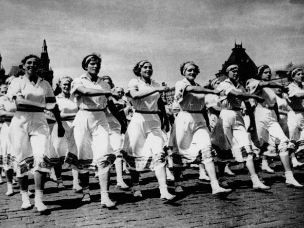 ГТО: Какие были предпосылки возникновения комплекса ГТО?.